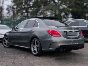 2016 Mercedes-Benz C Class 2.1 C220d Amg Line (premium Plus) 7g-Tronic+ Euro 6 (s/s) 4dr in Grey — image 3