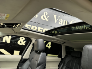 2014 Land Rover Range Rover Sport 3.0 Sd V6 Hse in Black — image 3