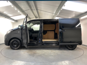 2022 Peugeot Expert 1.5 Bluehdi 1000 Professional Premium Standard Panel Van 6dr Diesel Manual Mwb Euro 6 (s/s) (100 Bhp) in Black — image 3