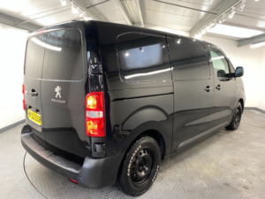 2022 Peugeot Expert 1.5 Bluehdi 1000 Professional Premium Standard Panel Van 6dr Diesel Manual Mwb Euro 6 (s/s) (100 Bhp) in Black — image 6