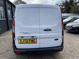 2022 Ford Transit Connect 1.5 Transit Connect Leader Hp Van Lwb 250 L2 1.5l Ecoblue 100ps Fwd 6 Speed Manual in White — image 6