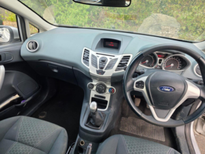 2011 Ford Fiesta 1.4 Tdci Dpf Zetec 3dr in Silver — image 6