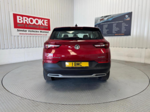 2019 Vauxhall Grandland X 1.5 Turbo D Business Edition Nav Euro 6 (s/s) 5dr in Red — image 4