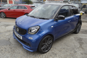 2017 Smart Forfour 0.9 T Brabus Sport in Blue — image 3