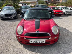 2006 MINI Hatch 1.6 One Euro 4 3dr in Red — image 2