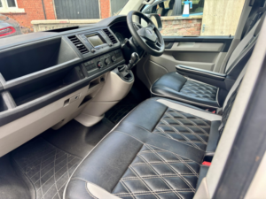 2017 Volkswagen Transporter T6 2.0 Tdi Custom Camper Van 102 4 Berth Swb Eu6 Ulez in White — image 4