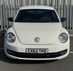 2012 Volkswagen Beetle 2.0 Tdi Sport in White — image 3