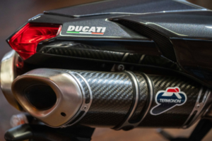 2010 Ducati 1198s *stunning Example - Termignoni Exhaust* in Black — image 5