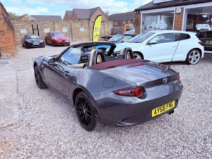2018 Mazda Mx-5 2.0 Skyactiv-G Z-Sport in Grey — image 4