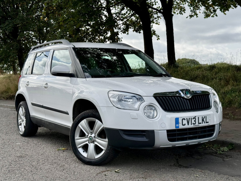2013 Skoda Yeti 2.0 Tdi Se in White — image 1