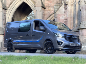 2016 Vauxhall Vivaro 1.6 Cdti 2900 Biturbo Ecoflex Sportive in Grey — image 3