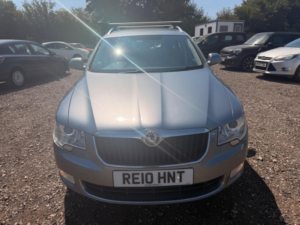 2010 Skoda Superb 2.0 Tdi Se Euro 5 5dr in Grey — image 3