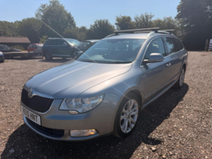 2010 Skoda Superb 2.0 Tdi Se Euro 5 5dr in Grey — image 4