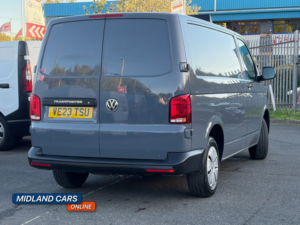 2023 Volkswagen Transporter 2.0 Tdi T28 Startline in Grey — image 4