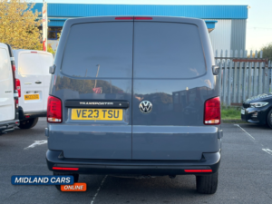 2023 Volkswagen Transporter 2.0 Tdi T28 Startline in Grey — image 5