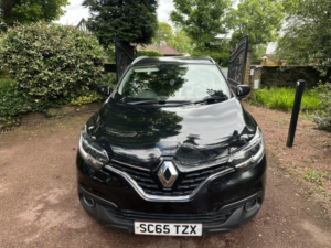 2015 Renault Kadjar 1.5 Dynamique S Nav Dci 110 in Black — image 2