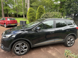 2015 Renault Kadjar 1.5 Dynamique S Nav Dci 110 in Black — image 4