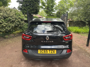 2015 Renault Kadjar 1.5 Dynamique S Nav Dci 110 in Black — image 6