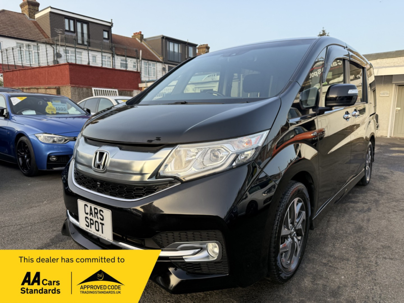 2017 Honda Stepwagon Spada Sensing 8 Seats Fresh Import Verified Mile Finance Avb in Black — image 1
