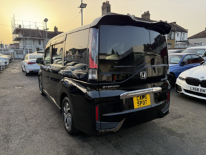 2017 Honda Stepwagon Spada Sensing 8 Seats Fresh Import Verified Mile Finance Avb in Black — image 4