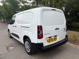 2020 Citroen Berlingo 1.5 Bluehdi 950 Enterprise Xl Lwb Euro 6 (s/s) 6dr in White — image 5