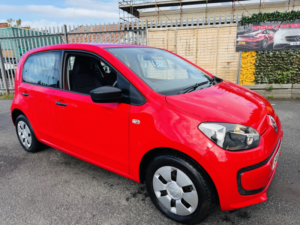 2013 Volkswagen Up! 1.0 Take Up! in Red — image 4