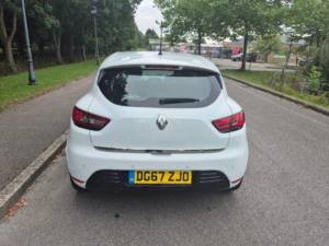 2017 Renault Clio 1.2 16v Dynamique Nav Hatchback 5dr Petrol Manual Euro 6 (75 Ps) in Multicolour — image 6