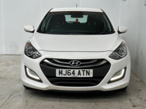 2014 Hyundai I30 1.6 Crdi Active Auto Euro 5 5dr in White — image 2