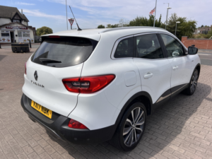 2017 Renault Kadjar 1.2 Signature S Nav Tce 130 in White — image 2