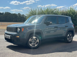 2015 Jeep Renegade 1.6 E-Torq Sport Euro 6 (s/s) 5dr in Grey — image 4