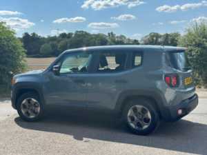 2015 Jeep Renegade 1.6 E-Torq Sport Euro 6 (s/s) 5dr in Grey — image 5