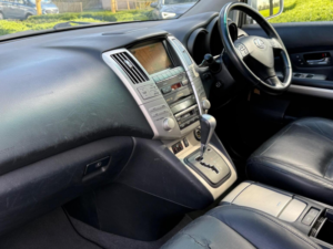 2010 Lexus Rx 3.3 400h Limited Edition Executive CVT 5dr in Silver — image 6