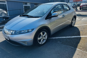 2008 Honda Civic 1.8 I-Vtec Es in Silver — image 2