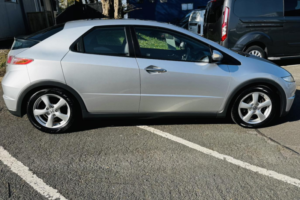 2008 Honda Civic 1.8 I-Vtec Es in Silver — image 3