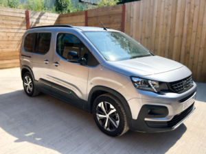 2024 Peugeot Rifter 3 SEAT Auto Wheelchair Accessible Disabled Access Vehicle Wav in Grey — image 3
