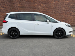 2018 Vauxhall Zafira Tourer 1.4i Turbo Sri Nav Euro 6 5dr in White — image 3