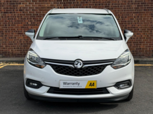 2018 Vauxhall Zafira Tourer 1.4i Turbo Sri Nav Euro 6 5dr in White — image 4