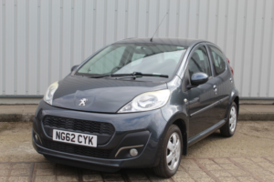 2013 Peugeot 107 1.0 12v Active in Grey — image 3