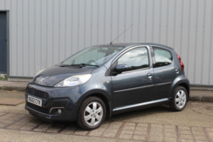 2013 Peugeot 107 1.0 12v Active in Grey — image 5