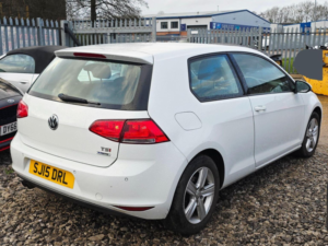 2015 Volkswagen Golf 1.4 Tsi Bluemotion Tech Match Euro 6 (s/s) 3dr in White — image 5