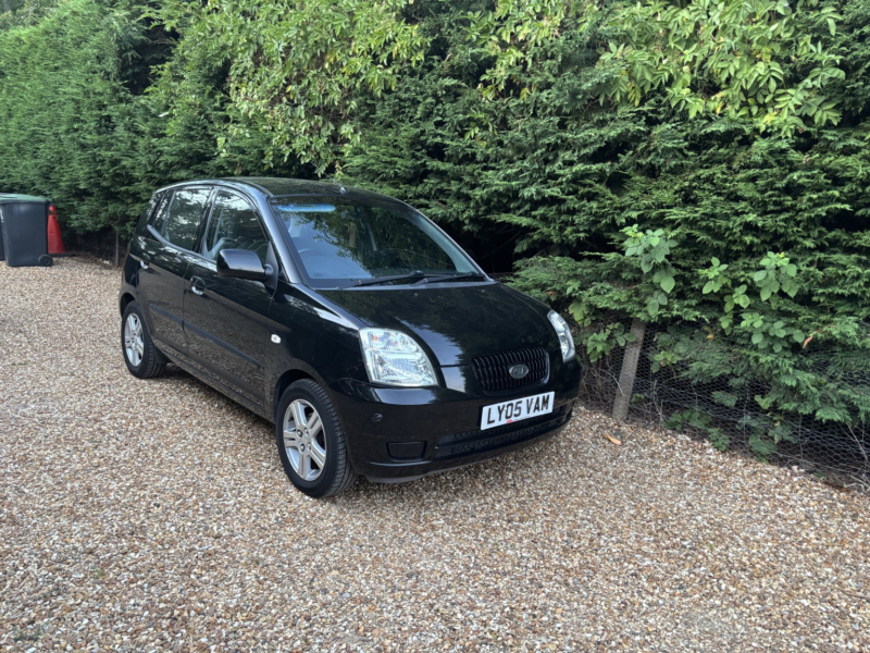 2005 Kia Picanto 1.1 Lx in Black — image 1