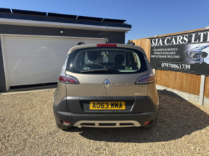 2013 Renault Scenic Xmod 1.5 Dci Energy Dynamique Tomtom in Beige — image 4