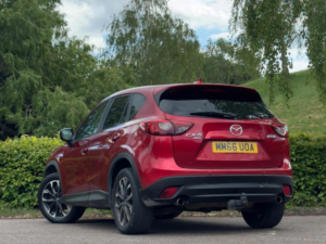 2017 Mazda Cx-5 2.2 Skyactiv-D Sport Nav 4WD Euro 6 (s/s) 5dr in Red — image 4