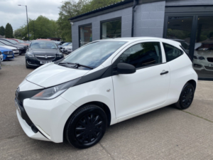 2017 Toyota Aygo 1.0 Vvt-I X in White — image 2