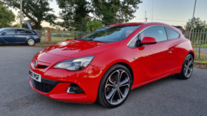 2017 Vauxhall Astra Gtc 1.4 I Turbo Limited Edition in Red — image 6