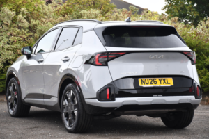 2026 Kia Sportage 1.6 H T-Gdi Gt-Line S SUV 5dr Petrol Hybrid Auto Euro 6 (s/s) (235 Bhp) in Grey — image 3