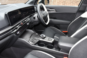 2026 Kia Sportage 1.6 H T-Gdi Gt-Line S SUV 5dr Petrol Hybrid Auto Euro 6 (s/s) (235 Bhp) in Grey — image 4