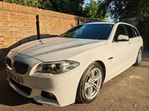 2013 BMW 5 Series 2.0 520d M Sport Touring Steptronic Euro 5 (s/s) 5dr in White — image 2
