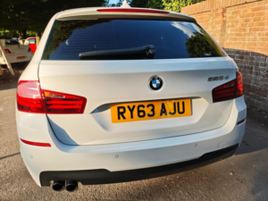 2013 BMW 5 Series 2.0 520d M Sport Touring Steptronic Euro 5 (s/s) 5dr in White — image 5
