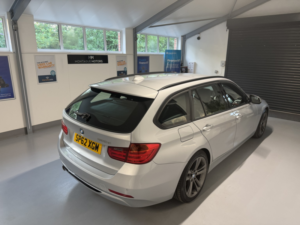 2012 BMW 3 Series 2.0 320d Sport Touring in Silver — image 6